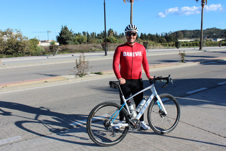 Mastering the Perfect Cycling Posture: A Comprehensive Guide for Beginners - Darevie Shop